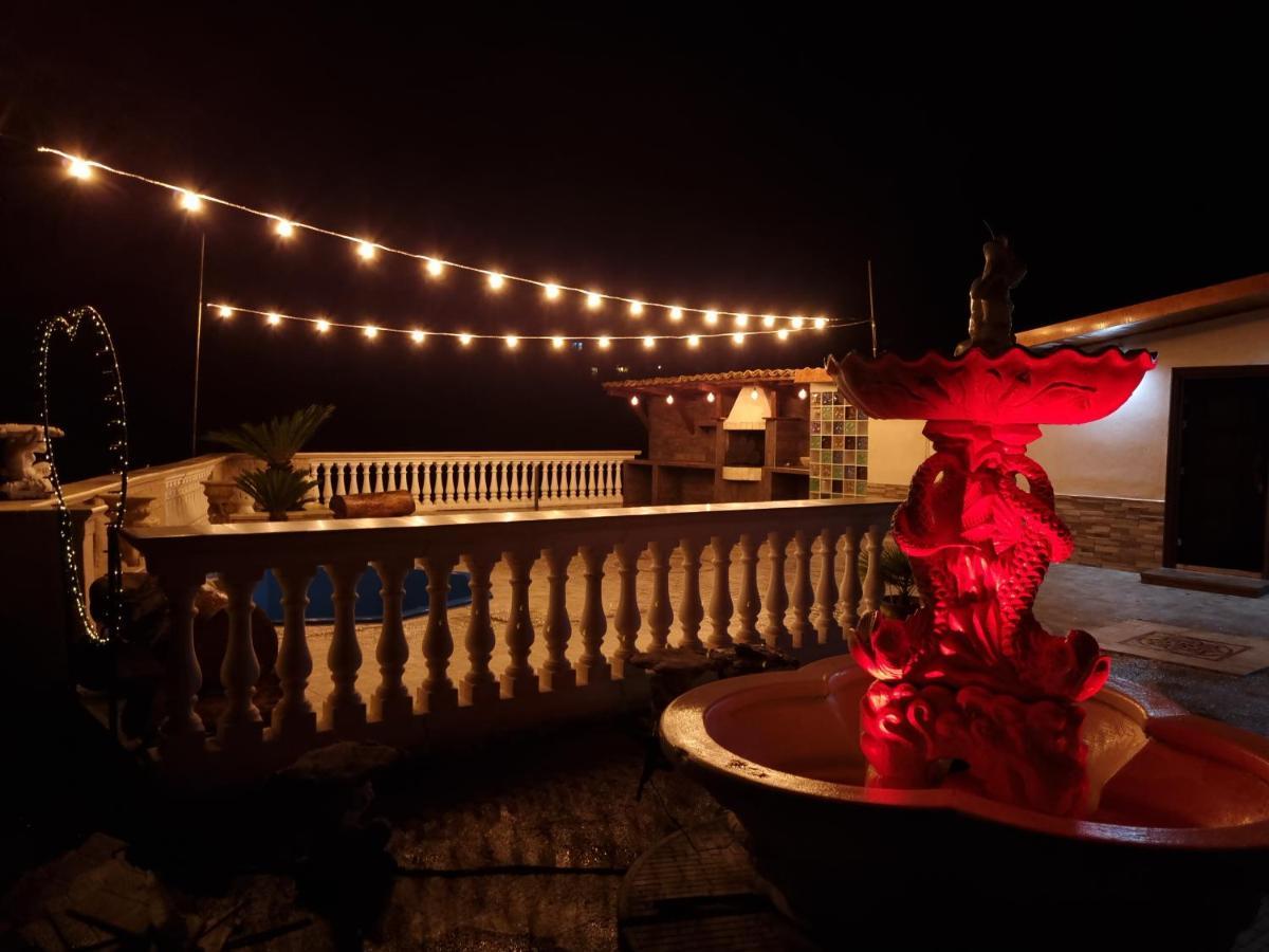 Villa Fiore - Piscina E Idromassaggio Itri Kültér fotó